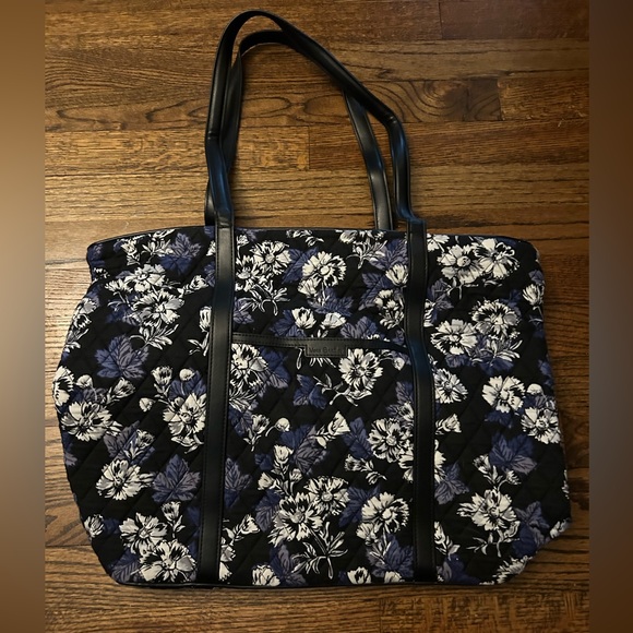 Vera Bradley Trimmed Tote - Picture 1 of 5